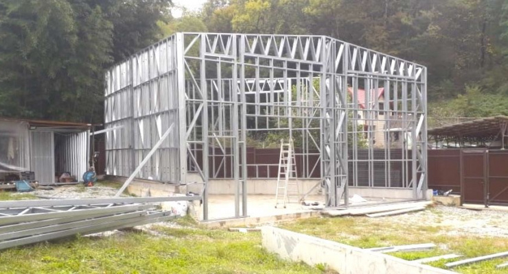 Гараж из ЛСТК: 80м²